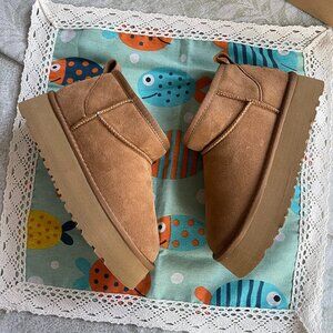 UGG Classic Ultra Mini Platform Boot - Brown